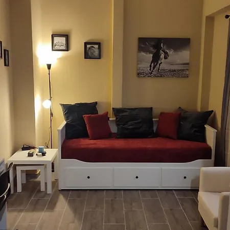 Kostas Apartment *
