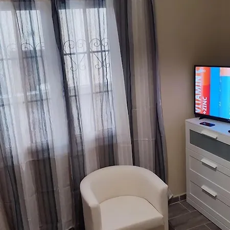 Kostas * סלוניקי